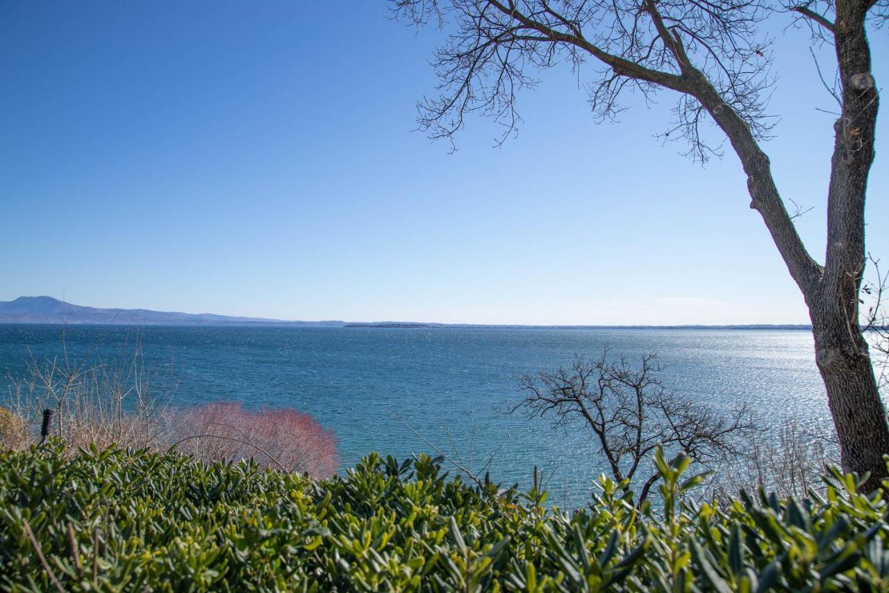 Lato Soleggiato @Gardazzurro Apartment Padenghe sul Garda Exterior photo